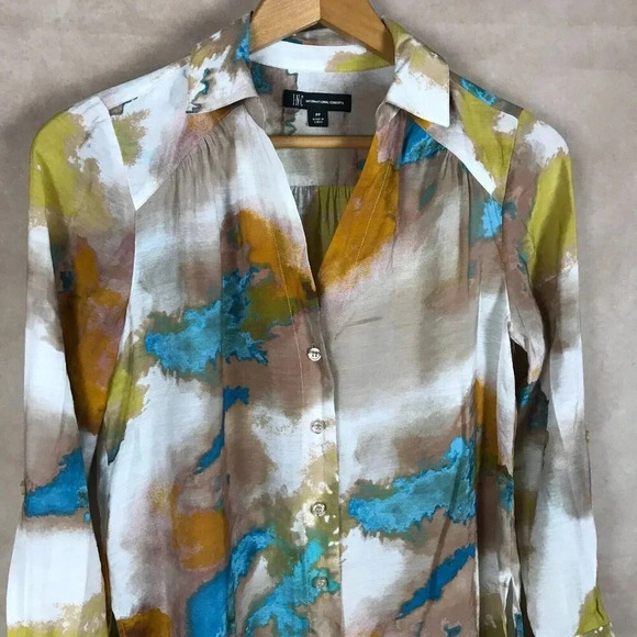 INC Roll-Tab Sleeve Smudge Print Button-Down Shirt NEW PETITE - Picture 4 of 7
